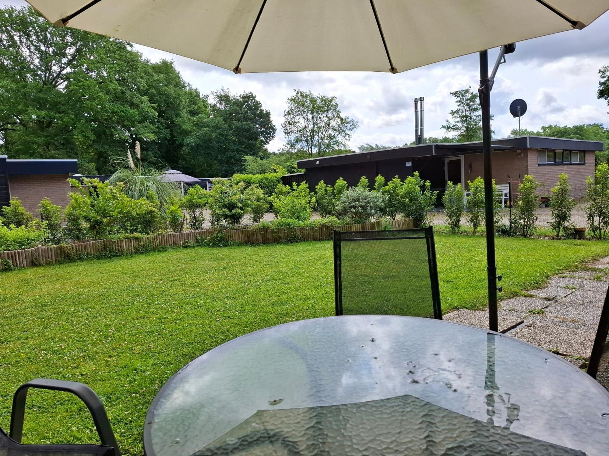 Zonnige Vrijstaande Bungalow In Prachtige Omgeving! Rekem Exterior foto